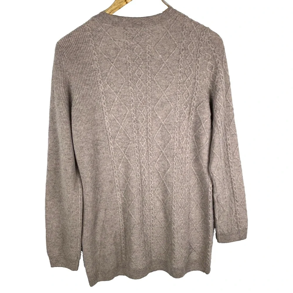 Saks Fifth Ave. Women 100% Cashmere Long Sleeve Sweater Sz XS Taupe Ribbed Soft‎
